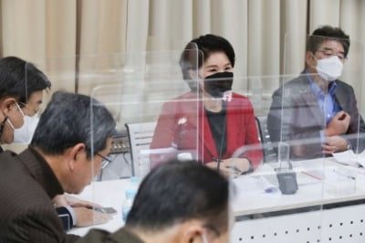 "서울시민 재산세 절반으로"…보궐 나서는 조은희의 출사표