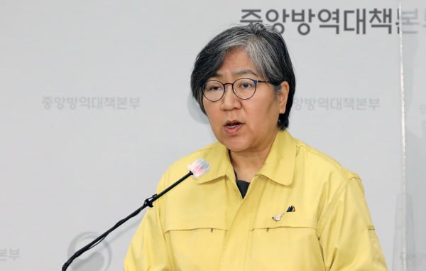 野 "백신 책임자는 정은경? 책임 떠넘기기 무서울 지경"