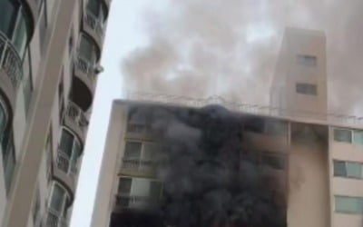 군포 아파트 화재로 4명사망 1명 중태…"리모델링 공사중 불"