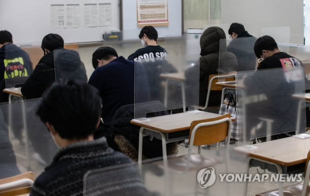 내년 수능 문이과 첫 통합·정시 비중 확대…"재수 불리 안 해"