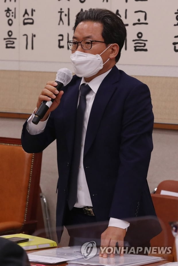 심재철, 징계위서 "판사문건 재판부 압박…배포 반대" 주장