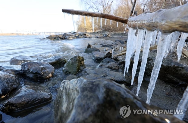 중부 내륙 출근길 강추위 지속…최저 영하 15도