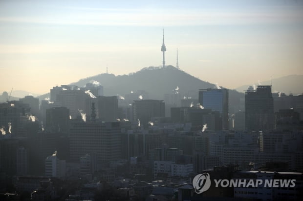 [날씨] 아침 곳곳 눈·비…성탄 전야 기온 '뚝'