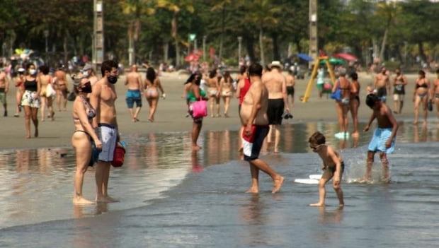 코로나 재확산 브라질, 봉쇄 강화조치 반발에 곳곳서 '구멍'