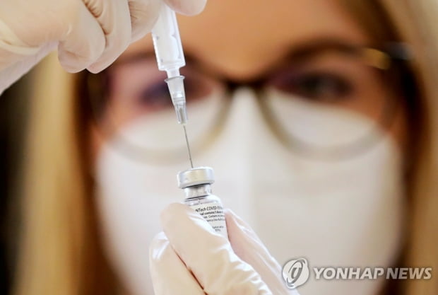 독일 보건장관 "여름까지 모든 시민 백신 접종 가능할 것"