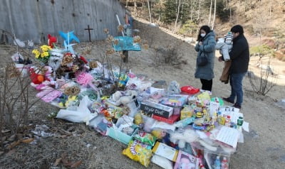 전국민 눈길 쏠린 '정인이 사건' 재판, 법정 내 생중계한다