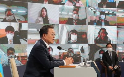 文 "바이든 정부, 트럼프 성과 '싱가포르 선언'서 북미대화 다시 시작해야"