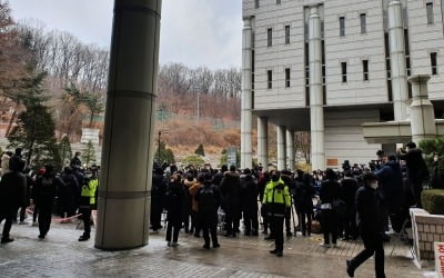 이재용 "할말 없다"·삼성 "참담한 심정"…뉴삼성 좌초 위기