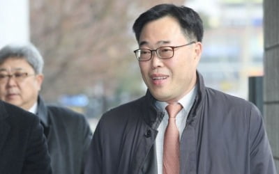 김기식 "이재용 2년 6개월형, '추석 사면' 배려해준 판결"