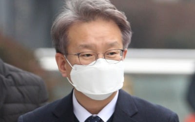 권칠승 중기부 장관 후보자 "소상공인 어려움 해소할 방안 마련할 것"