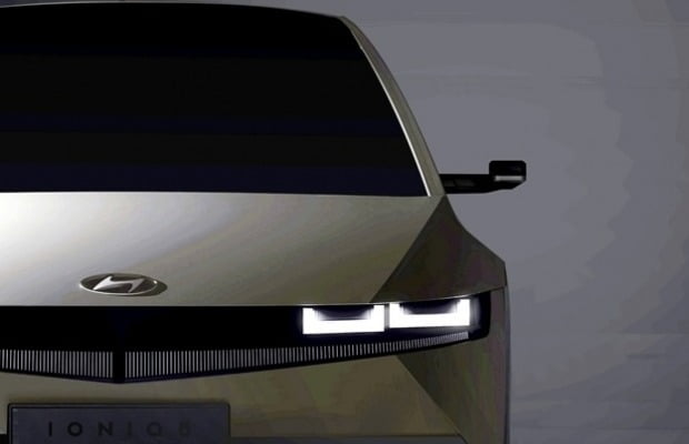 삼성 OLED를 탑재 한 아이 오닉 5 … 현대 자동차와 삼성