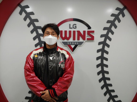 '스트렝스 코치 신설' LG, 스포츠과학 전문가 스티브 홍 영입