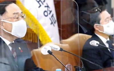 홍남기 "4차 지원금 논의 시기상조"…이낙연·이재명 주장에 반대