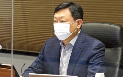 롯데 재도약 선언한 신동빈 "1등 위해 과감히 투자"