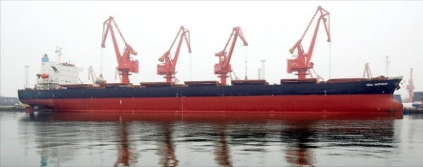 I can’t get it even if I call a bulk carrier… Companies are hurt because of China