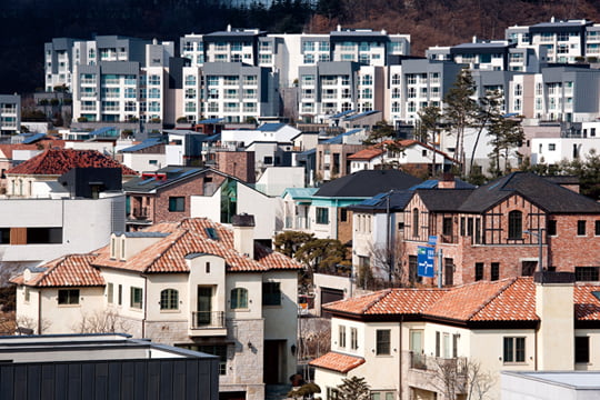 [새바람 부는 럭셔리 주택 시장] 성북·한남 조용…서촌·북촌 인기몰이