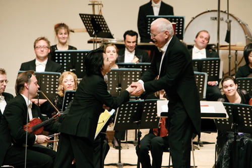 2007년 독일 바이에른 챔버 오케스트라와 협연. 전 세계가 그의 무대였다.