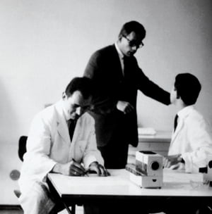 독일 브라운 디자인연구소, 1965년, 왼쪽부터 로베르트 오베르하임·디터 람스·디트리히 러브스
