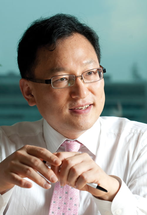 양가인 신한금융투자 리서치센터장