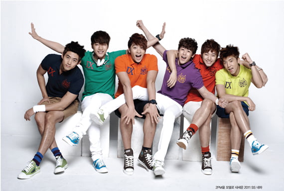 2PM을 모델로 내세운 2011 SS 네파