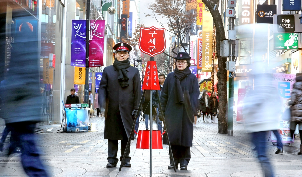 [신문 속 사진 읽기] 이어져야 할 아날로그 풍경