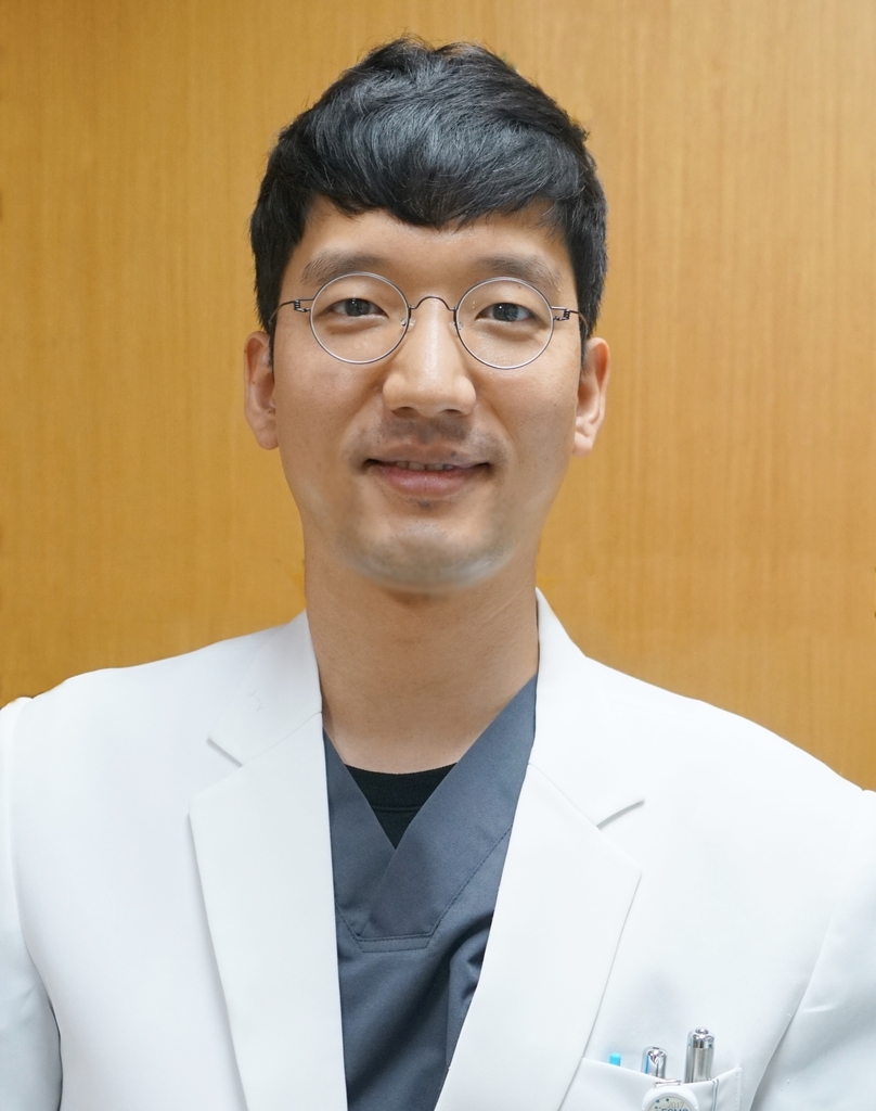 "가슴 안 열고 대동맥 판막 교체" 조선대병원, 광주서 첫 수술