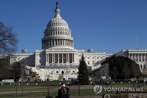 미 의회 사용 코로나검사 정확도 도마에…FDA "가짜음성 가능성"