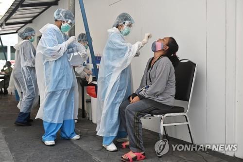 밀입국·도박장 코로나 급증 뿔난 태국장관, 무료치료 제외 엄포