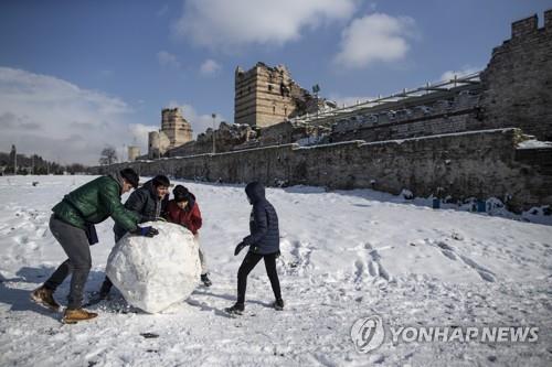 터키, 2월 15일부터 전국 학교서 대면 수업 재개