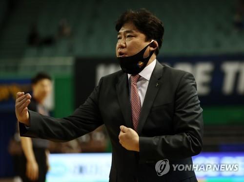 KBL, 판정 불만 표출한 김승기 감독에 제재금 100만원