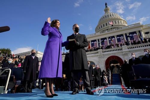 [바이든 취임] "통합 또 통합"…취임사서 11차례 '격정 호소'