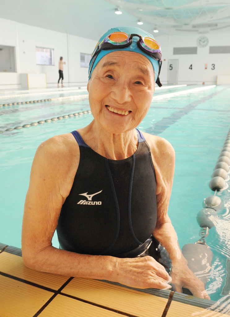100세때 1,500ｍ 세계 최고령 수영선수 日할머니 사망