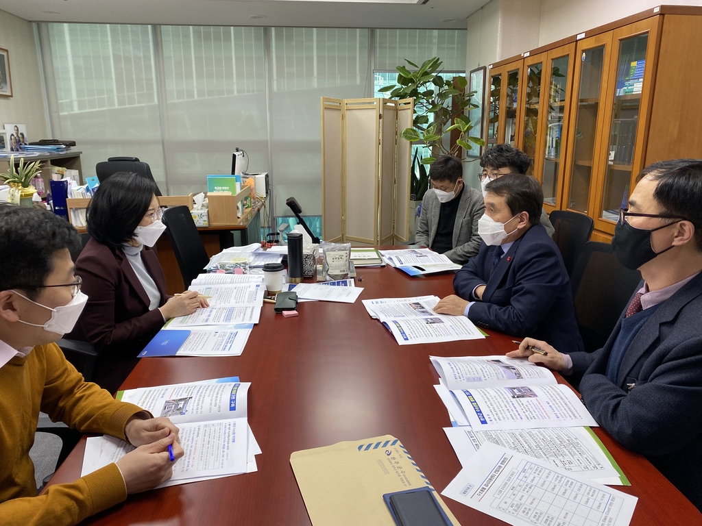 박성일 완주군수, 수소특화 국가산단 조성 등 정치권에 건의