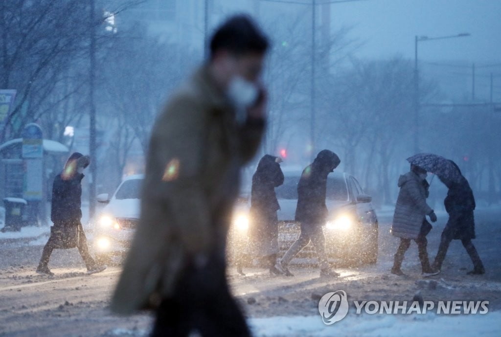 `북극 한파` 매섭다…최대전력수요 겨울철 역대 최고치