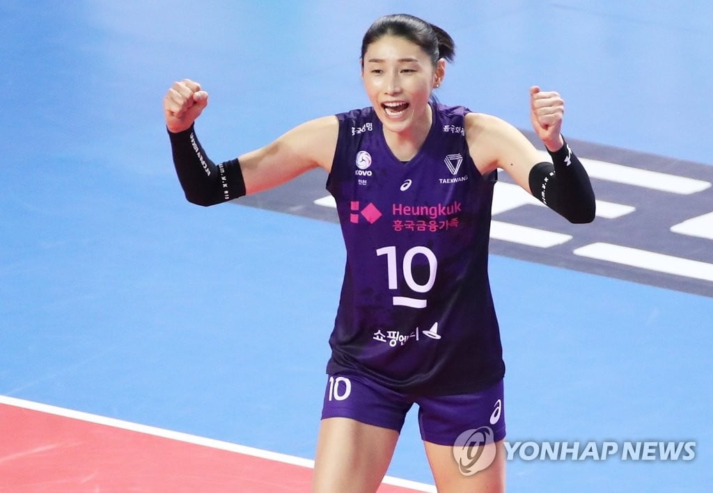 김연경 "도쿄올림픽 출전 기대감 내려 놓았다. 실망감 커"