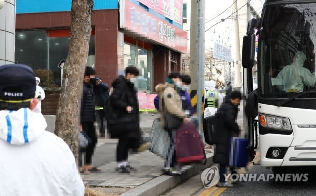 `127명 확진` 대전 IEM국제학교, 첫 증상 후 열흘간 조치 없었다