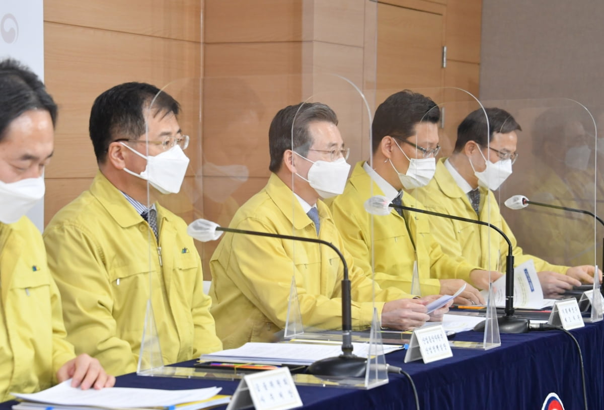 정부, 인구TF 가동..."건강보험료 인상, 사회적 합의 필요"