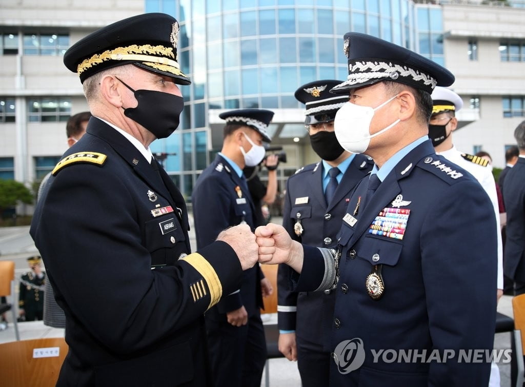 홍콩매체 "중국, 한미 밀착 견제…균형 유지해야"