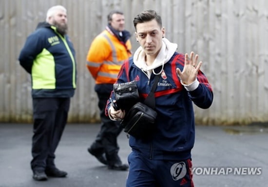 Özil Arsenal prepares to leave and Receives £7.2 million for contract breach