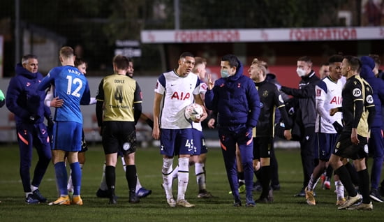 Marine FC Tottenham players and uniform exchange failed Corona 19 impact