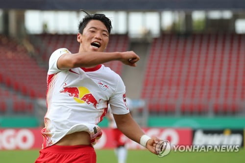 Hwang Hee-chan’s possibility to join West Ham↑…  “Moyes’s final decision remains”