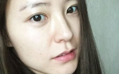 정유미, 39번째 생일 자축…세월 무색한 동안 미모