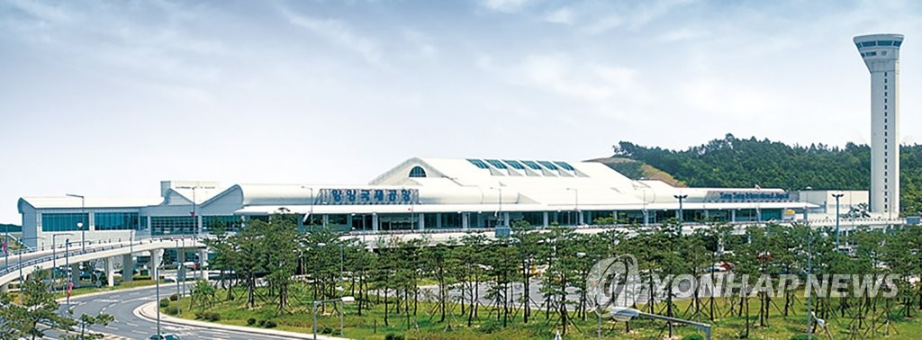 양양공항 코로나19에도 이용객 40% 증가…탑승률은 하락