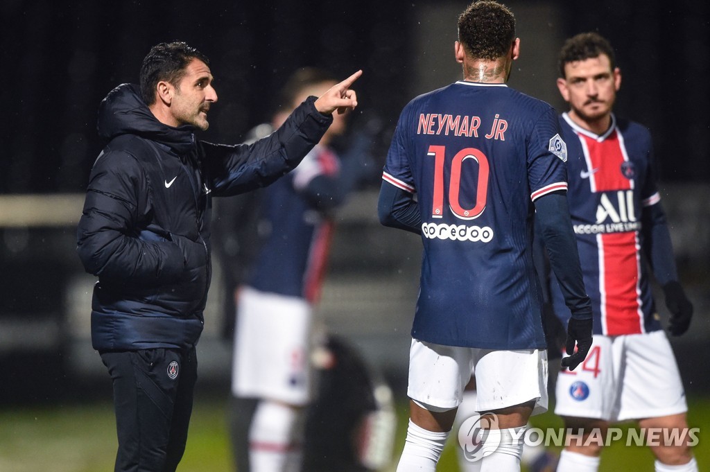 PSG's'Corona Confirmation' Pochettino's missing PSG takes a lead after defeating Angers