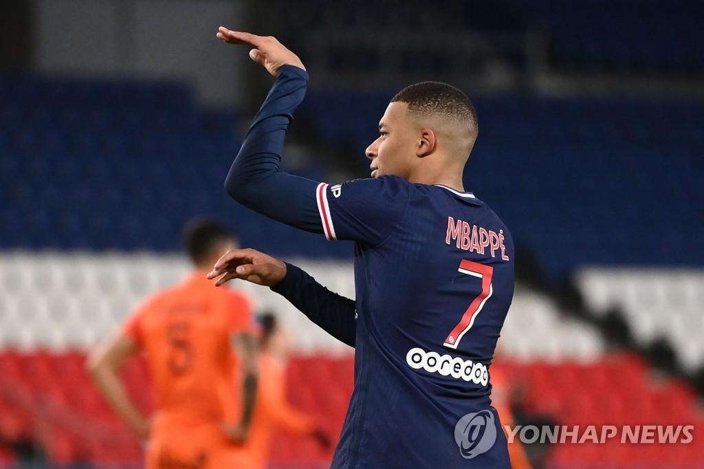 음바페 멀티골 PSG, 윤일록 결장한 몽펠리에에 4-0 '화력 쇼'