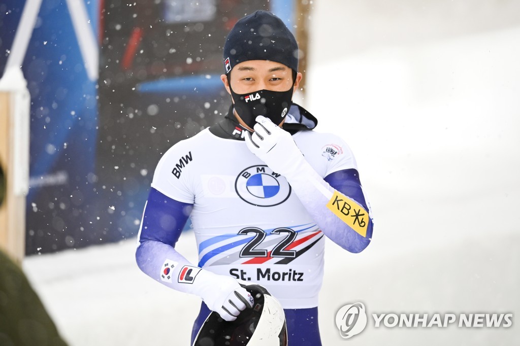 '아이언맨' 윤성빈, 11개월 만의 실전서 월드컵 동메달(종합)