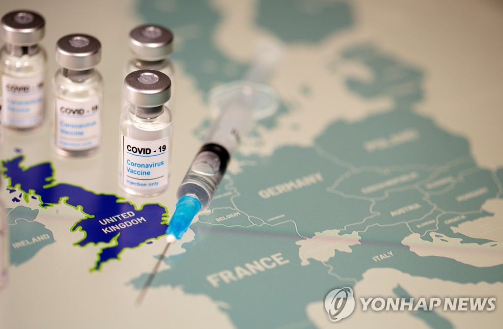 EU-영국 백신전쟁 일파만파…공조 붕괴 속 국수주의 비난론 직면