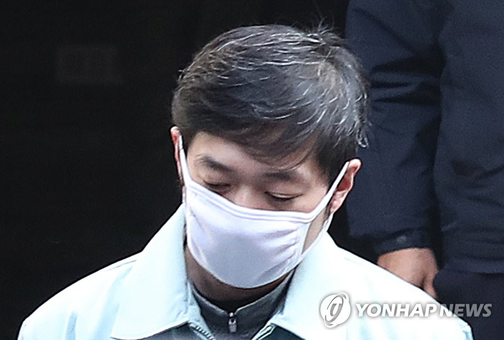 [2보] 법원, '성폭행 혐의' 조재범에 징역 10년 6월 선고