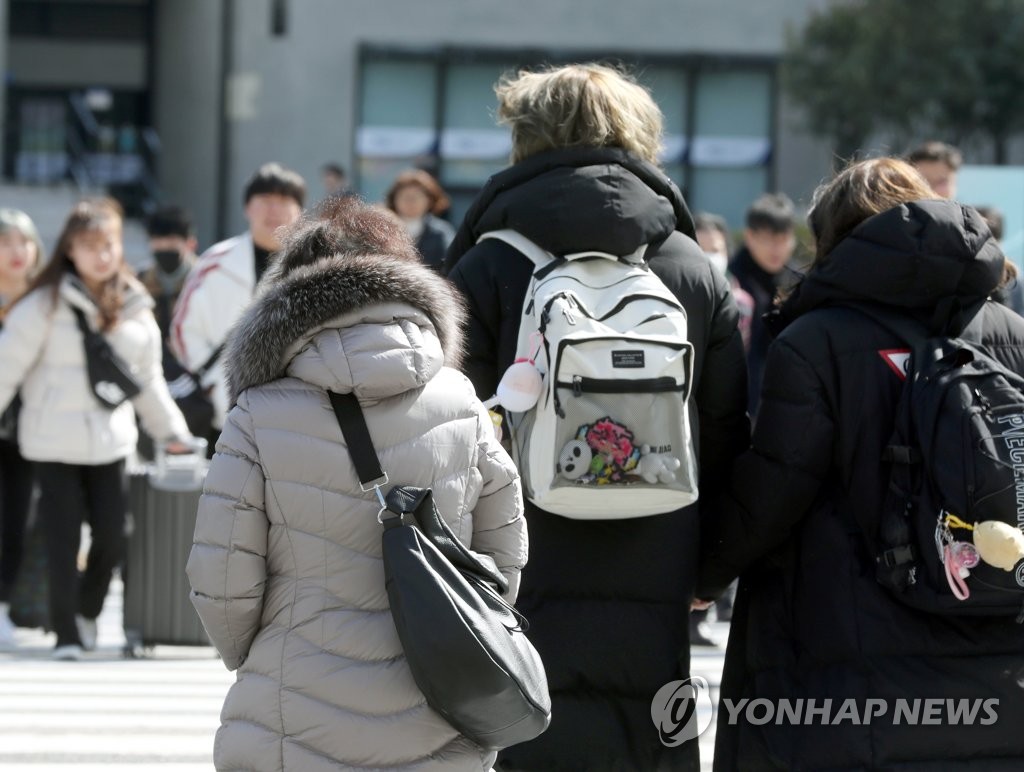 부산 낮부터 맑은 날씨…최고 6도