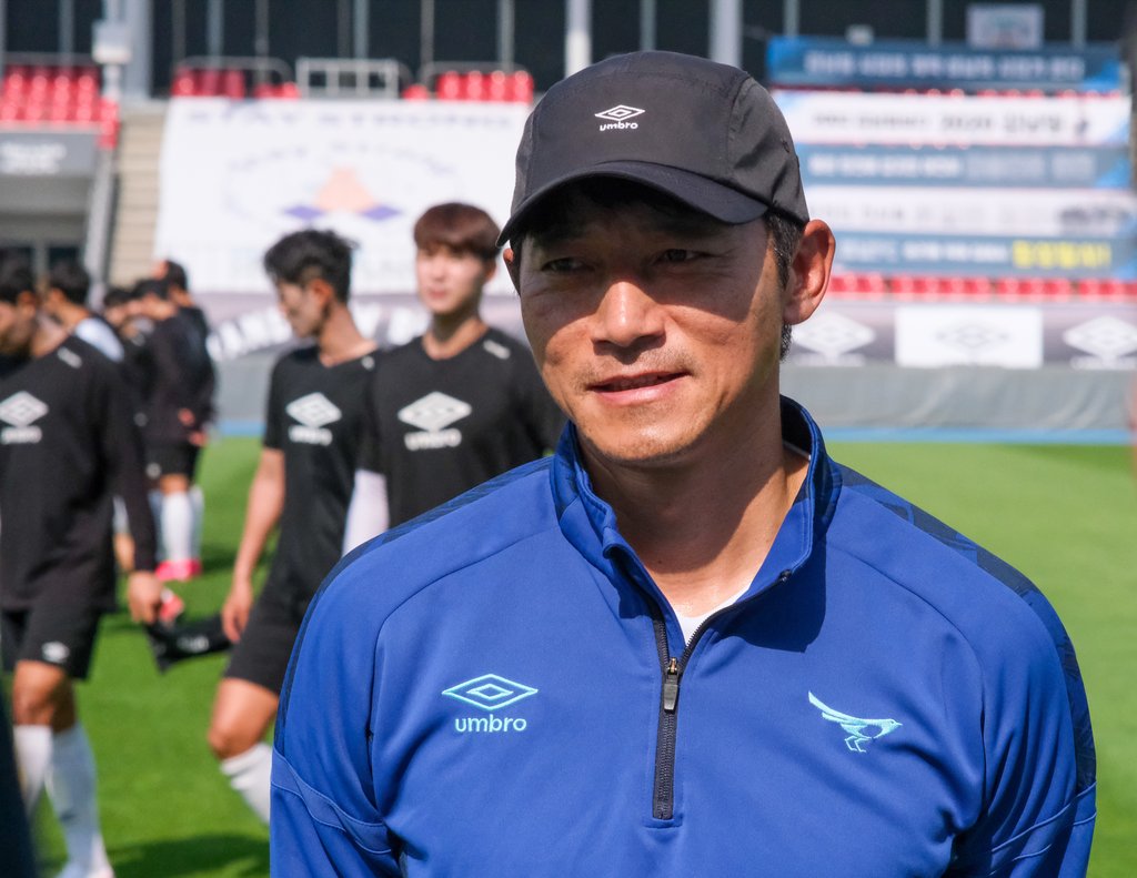 '월드컵 영웅'들의 변신…홍명보 감독-이영표 대표-박지성 위원